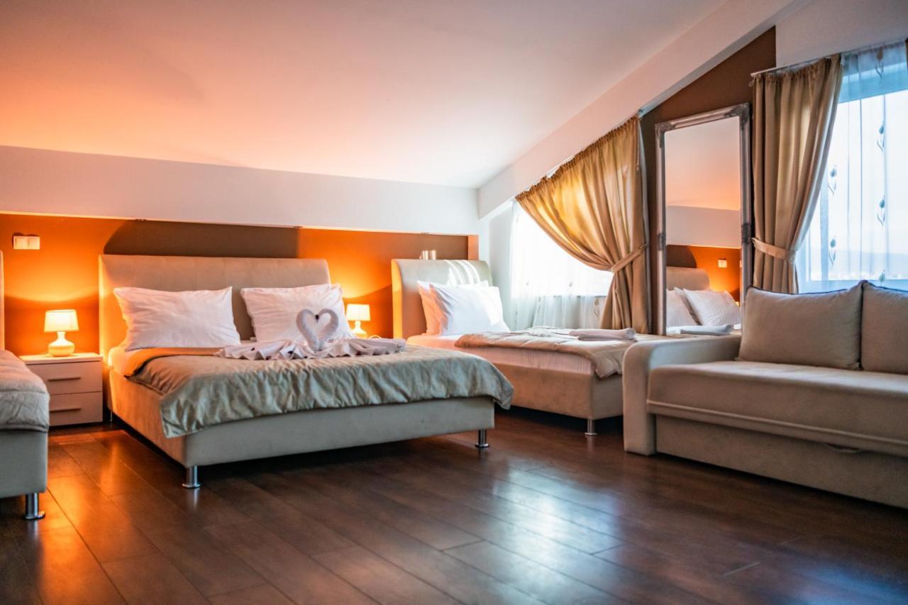 Hotel Oasis Gnojnice ภายนอก รูปภาพ
