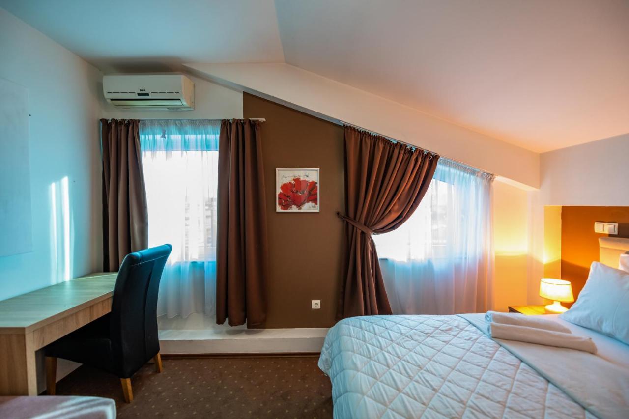 Hotel Oasis Gnojnice ภายนอก รูปภาพ