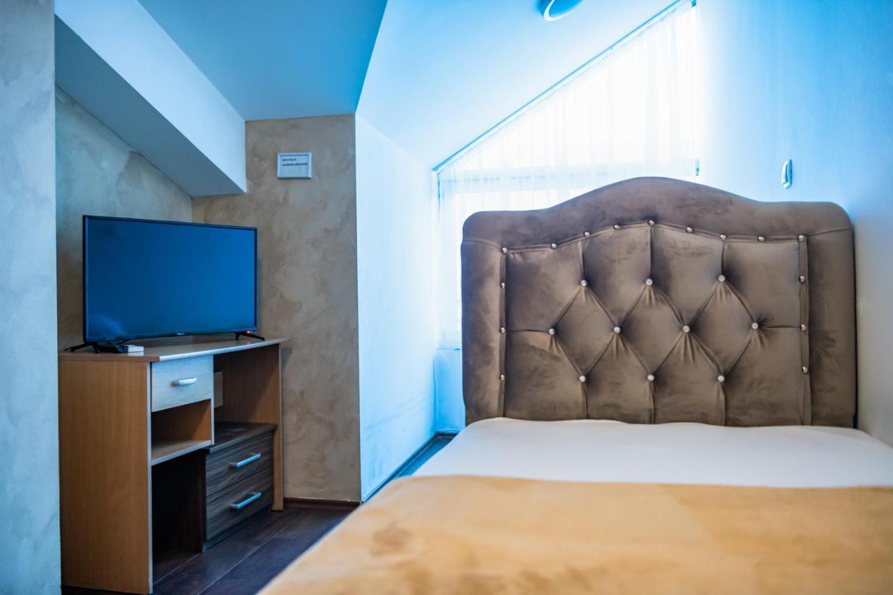 Hotel Oasis Gnojnice ภายนอก รูปภาพ