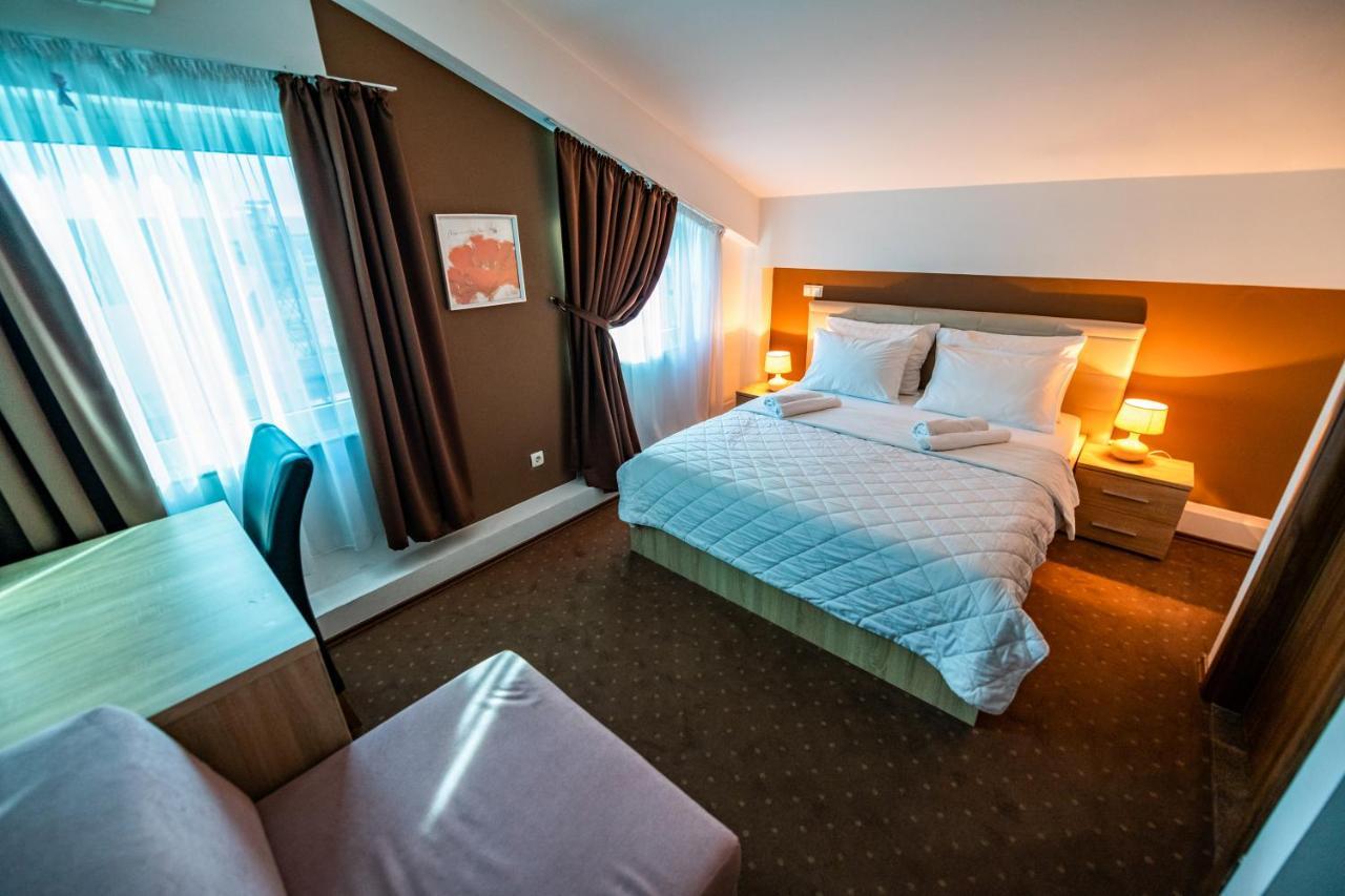 Hotel Oasis Gnojnice ภายนอก รูปภาพ